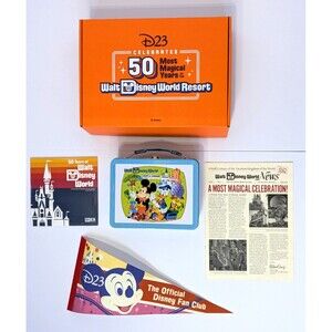 Disney D23 Fantastic Worlds 2021 Gold Member Gift Pin Adventure Full Set